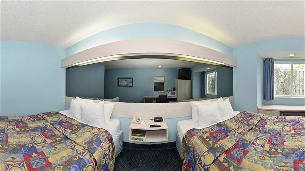 Quality Inn & Suites Myrtle Beach Near Outlets Socastee Exterior photo